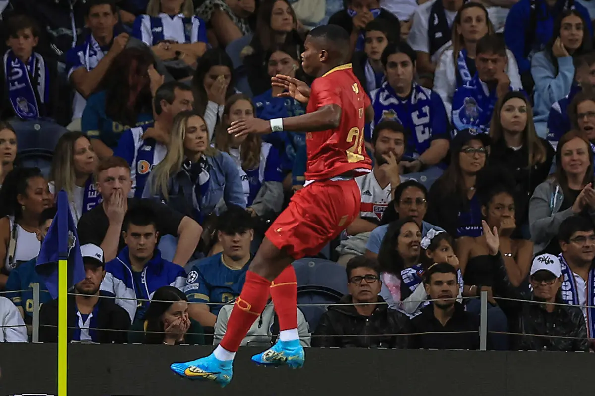 Depú deixa o Gil Vicente