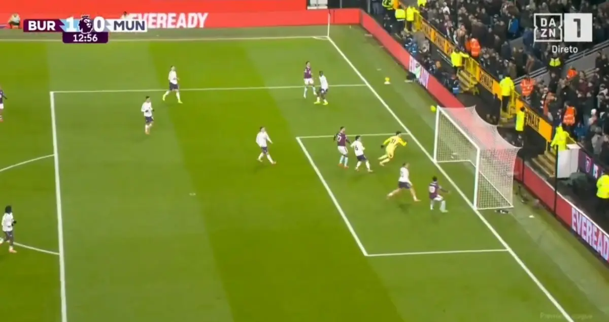 Imagem de contexto do artigo Manchester United arranca era pós-Rúben Amorim... com autogolo. Veja aqui