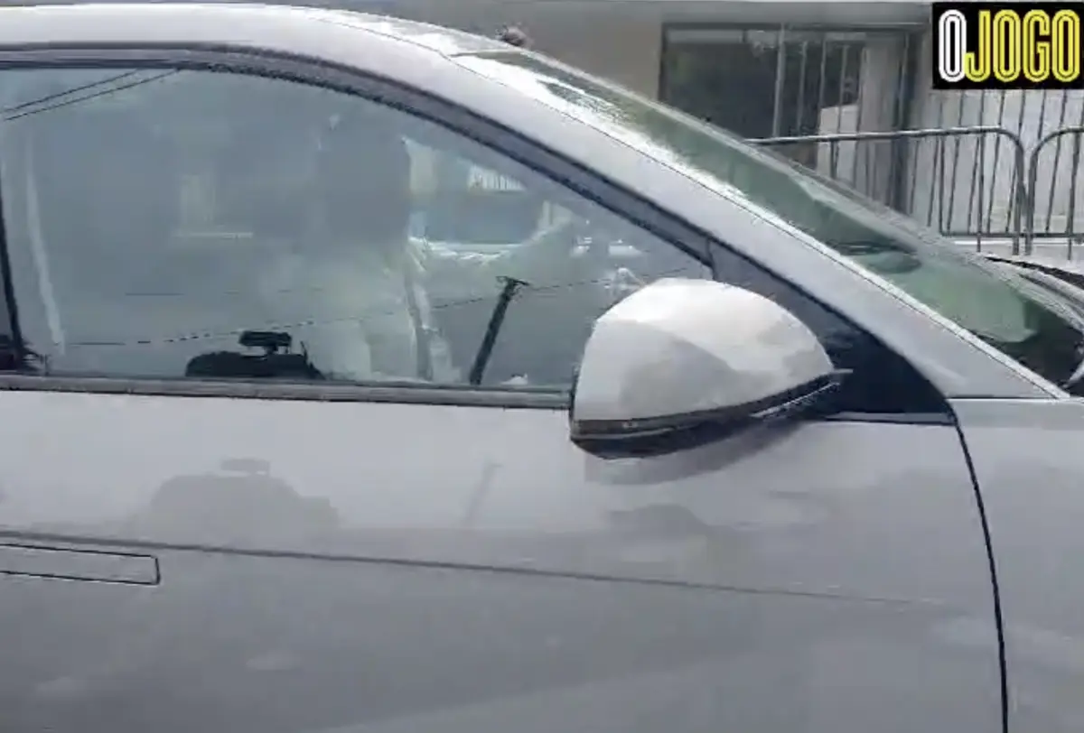 Imagem de contexto do artigo O momento em que Villas-Boas, Zubizarreta e Pereira da Costa deixaram o centro de treinos