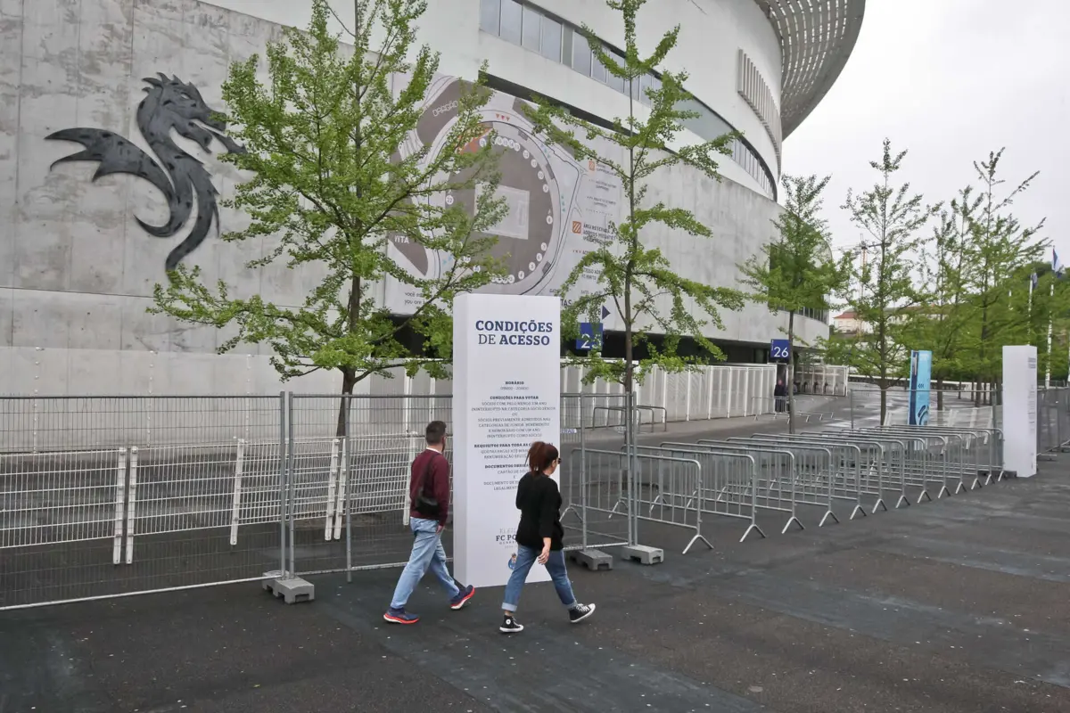 Imagem de contexto do artigo Estádio do Dragão: as imagens do palco das eleições do FC Porto