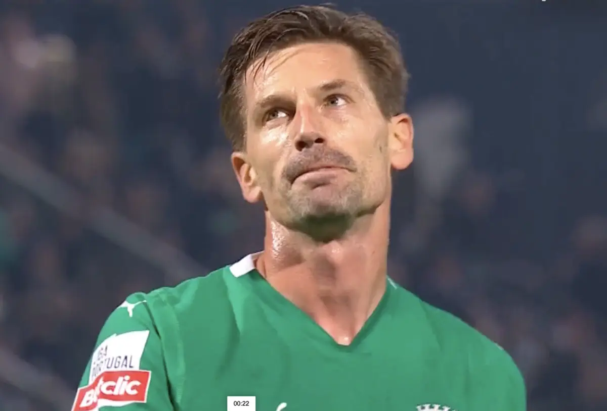 Imagem de contexto do artigo Famalicão-Rio Ave: Adrien Silva bate penálti e Luiz Júnior defende. Ora veja