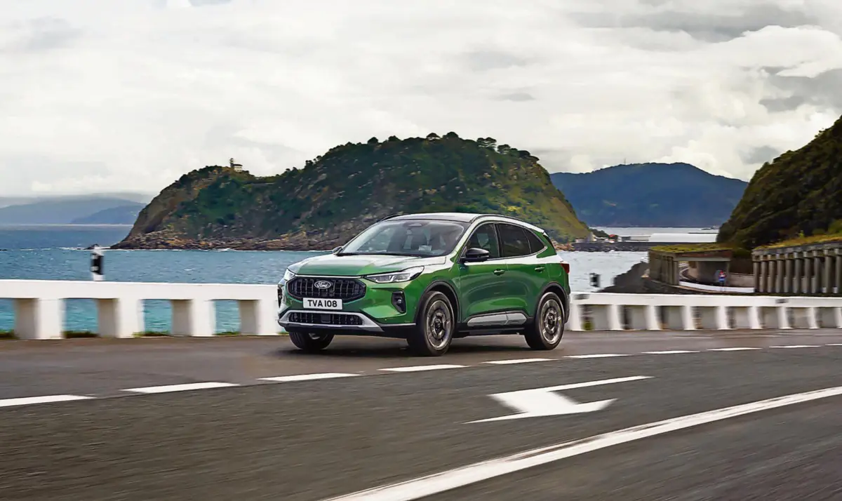 Imagem de contexto do artigo Ford Kuga PHEV: conforto para a família com potência para os mais apressados