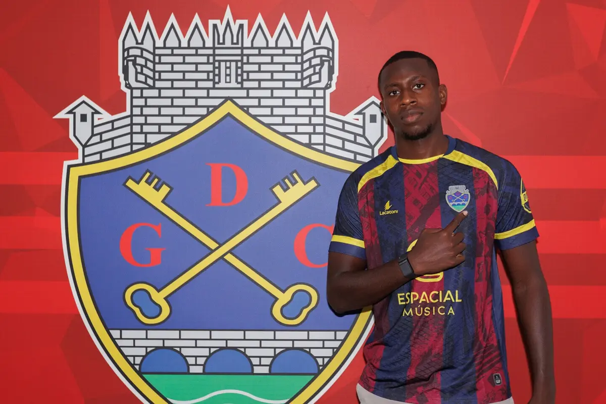 Imagem de contexto do artigo Tounkara disse adeus ao Vitória e é reforço para a defesa do Chaves