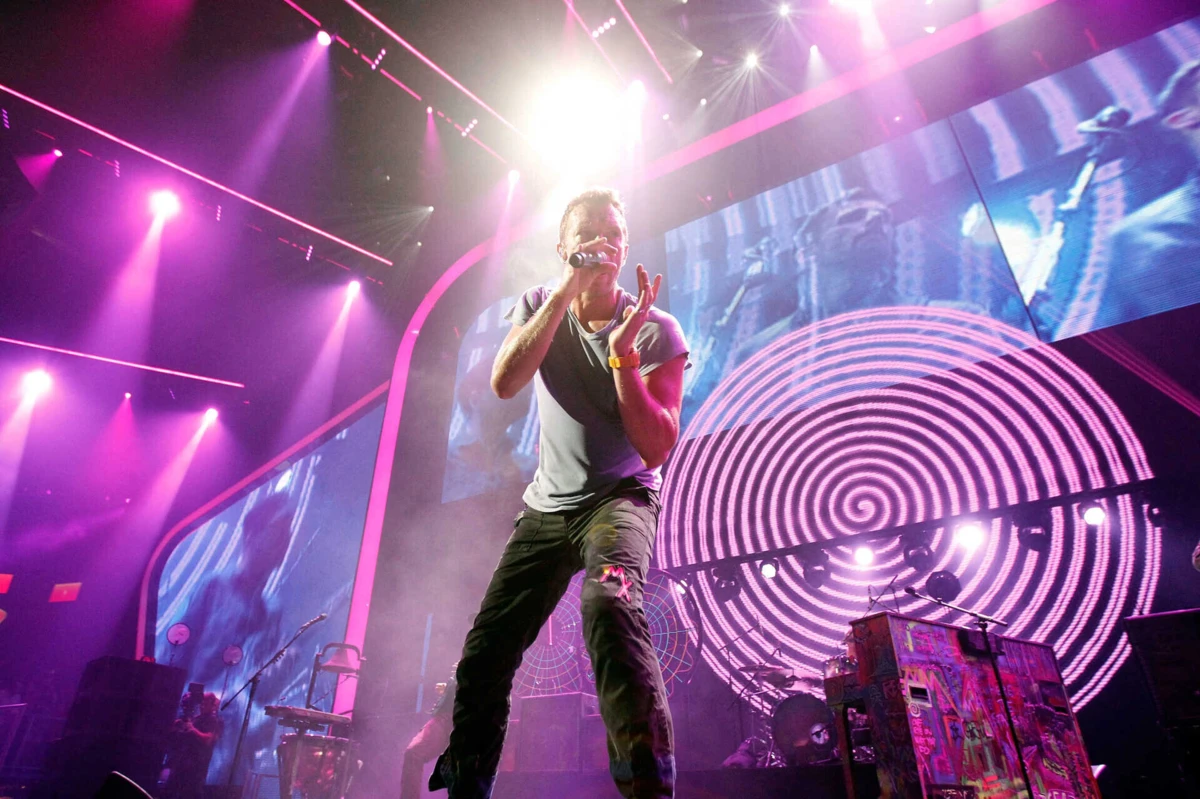 Chris Martin, vocalista dos Coldplay, (créditos: Christopher Polk / GETTY IMAGES NORTH AMERICA / AFP)