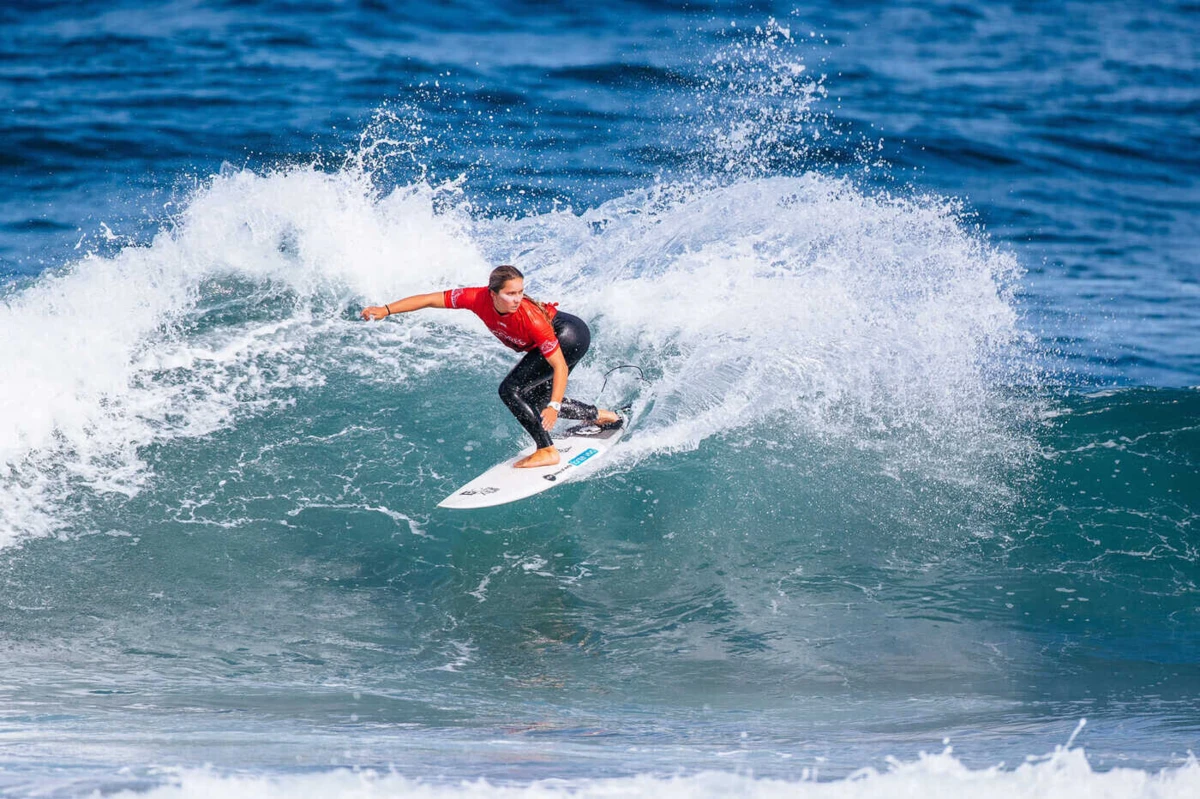Imagem de contexto do artigo Francisca Veselko na segunda ronda do Pro Ericeira de surf