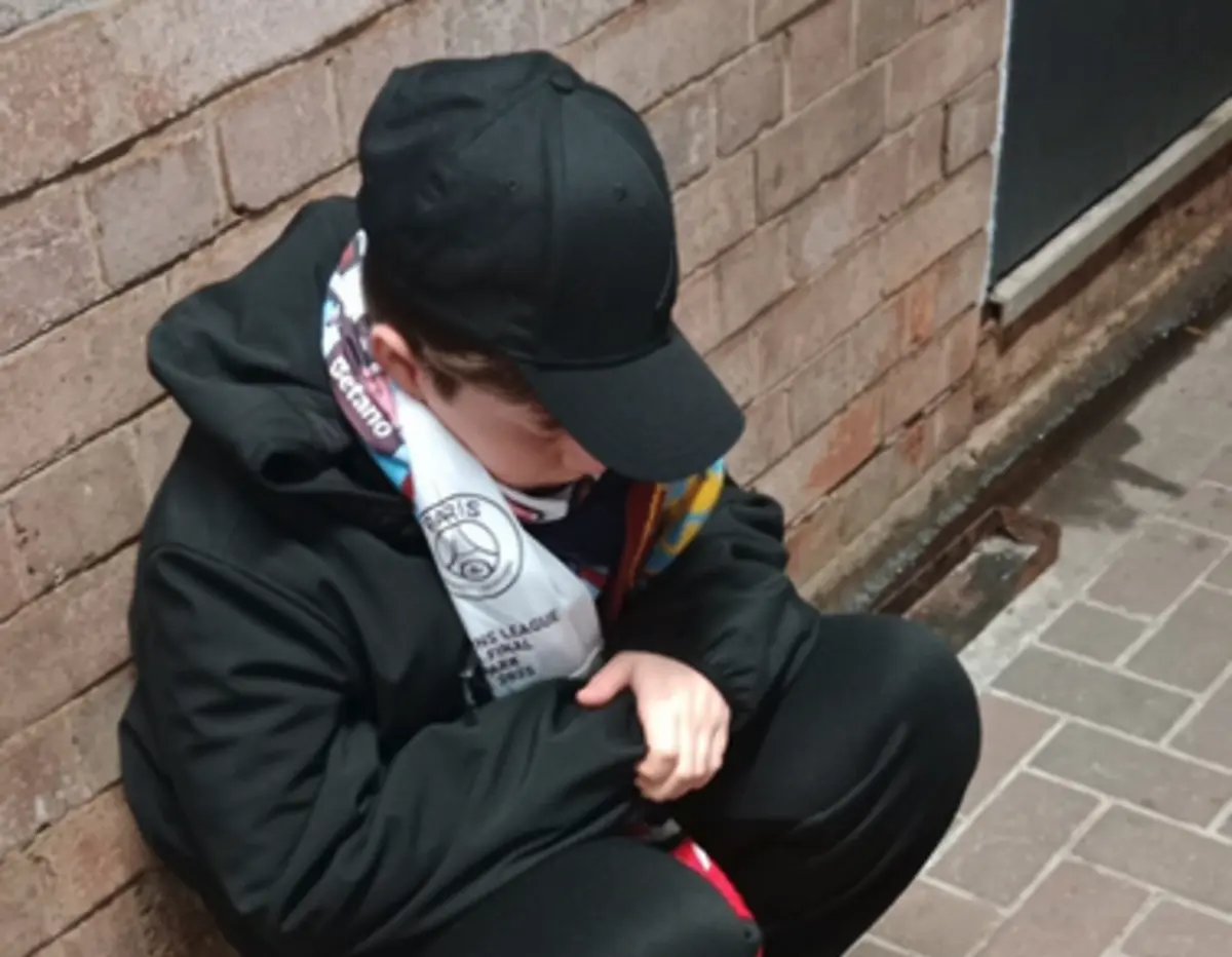 Imagem de contexto do artigo Criança expulsa do Aston Villa-PSG convidada para o jogo contra o Nantes