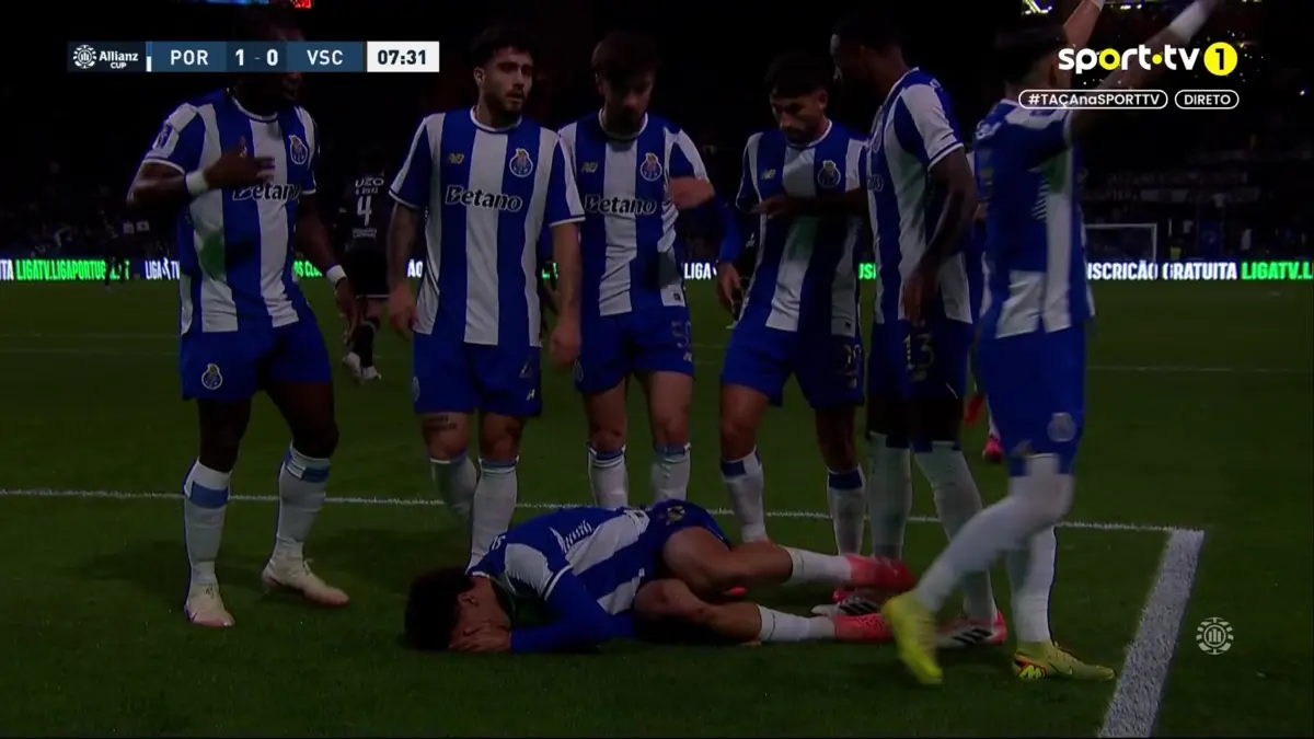 Imagem de contexto do artigo Farioli e a lesão de Gabri Veiga: "Estamos a pagar um preço alto"