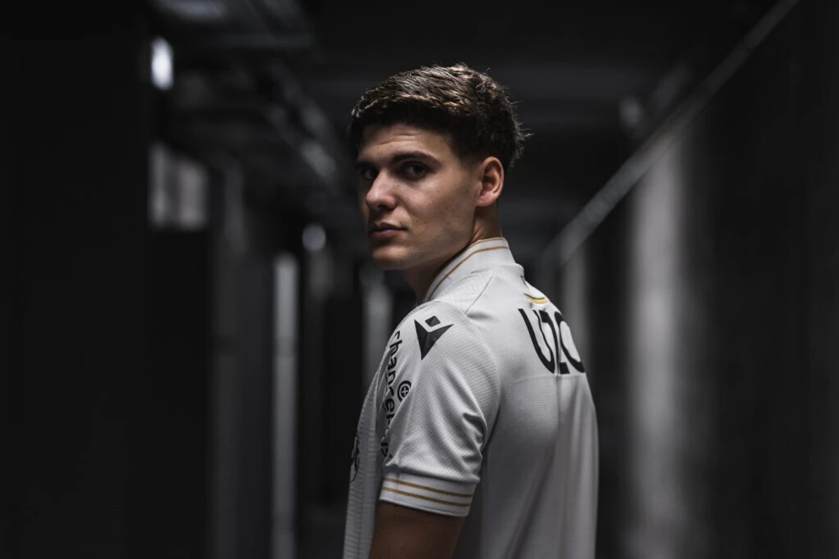 Huno Nunes, médio da equipa B do Vitória de Guimarães (créditos: V. Guimarães)