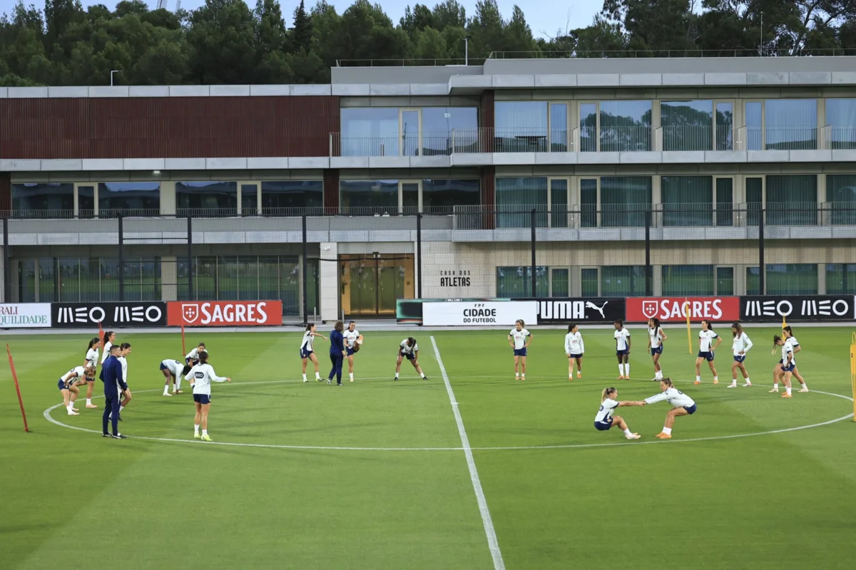 Imagem de contexto do artigo "Sempre que tivemos oportunidade de jogar contra as melhores equipas do mundo, assim o fizemos"