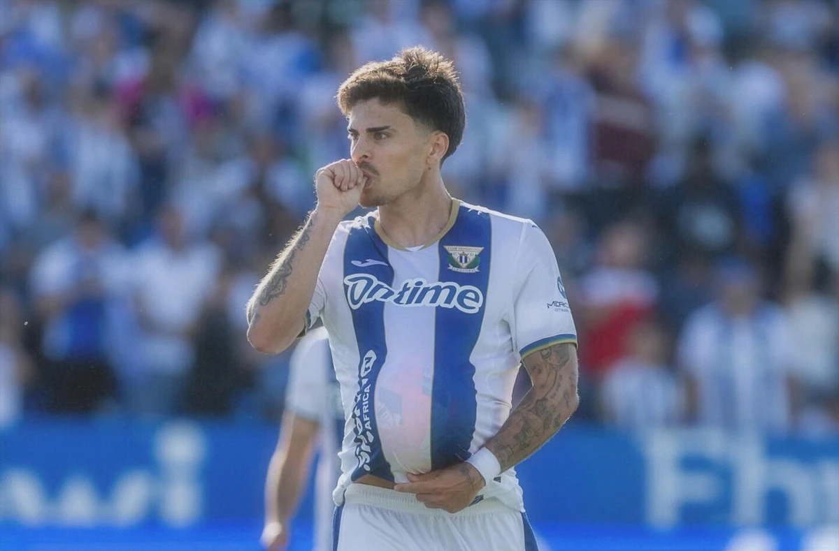 Imagem de contexto do artigo Insólito: ameaça pedir licença parental para forçar saída do clube