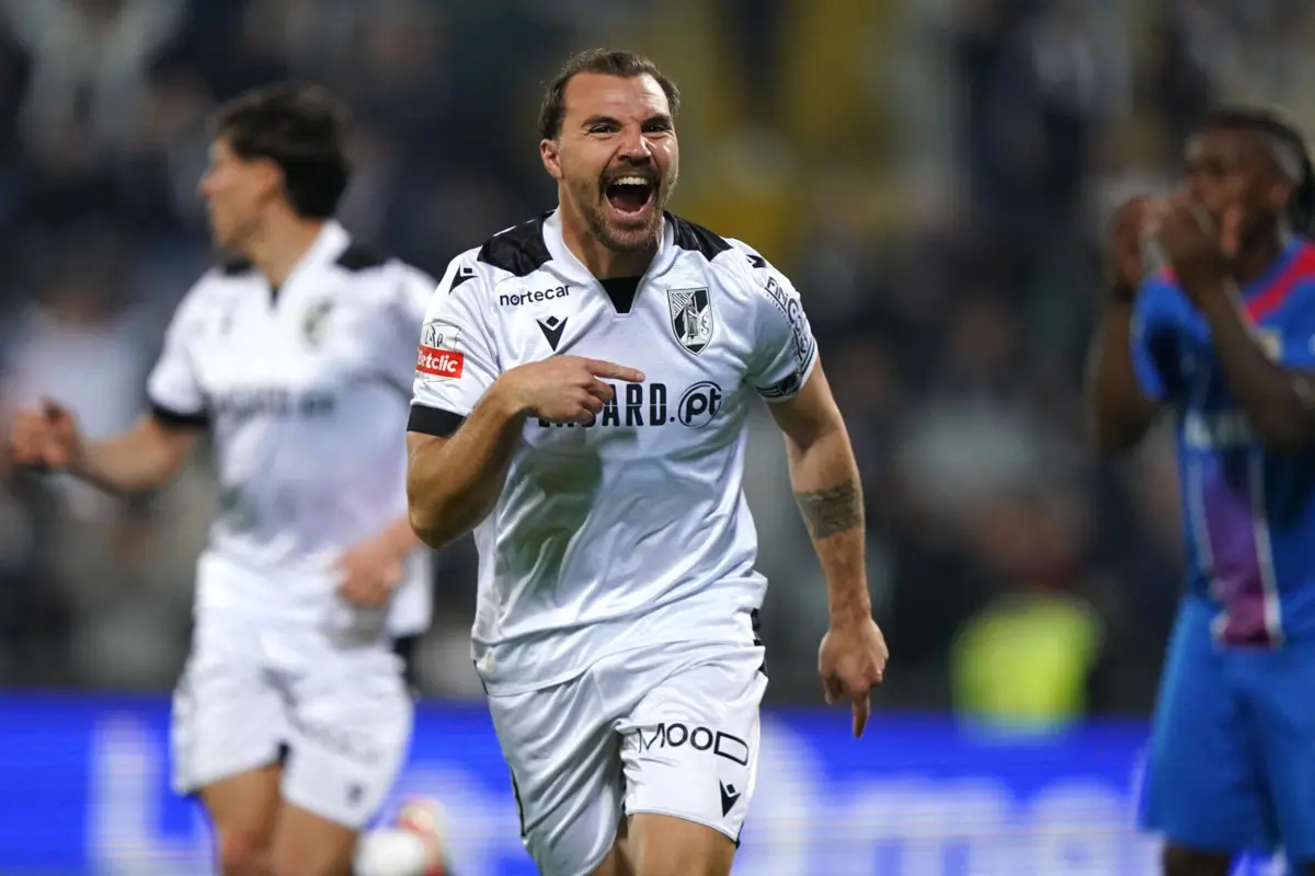 Samu voltou a marcar, mas não foi suficiente para o Vitória bater o Alverca