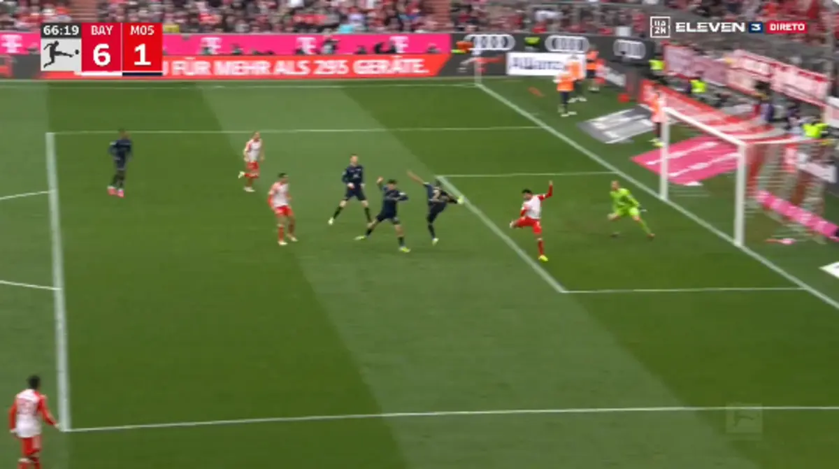 Imagem de contexto do artigo Um golo cheio de classe. Aconteceu em Munique e foi obra de Gnabry