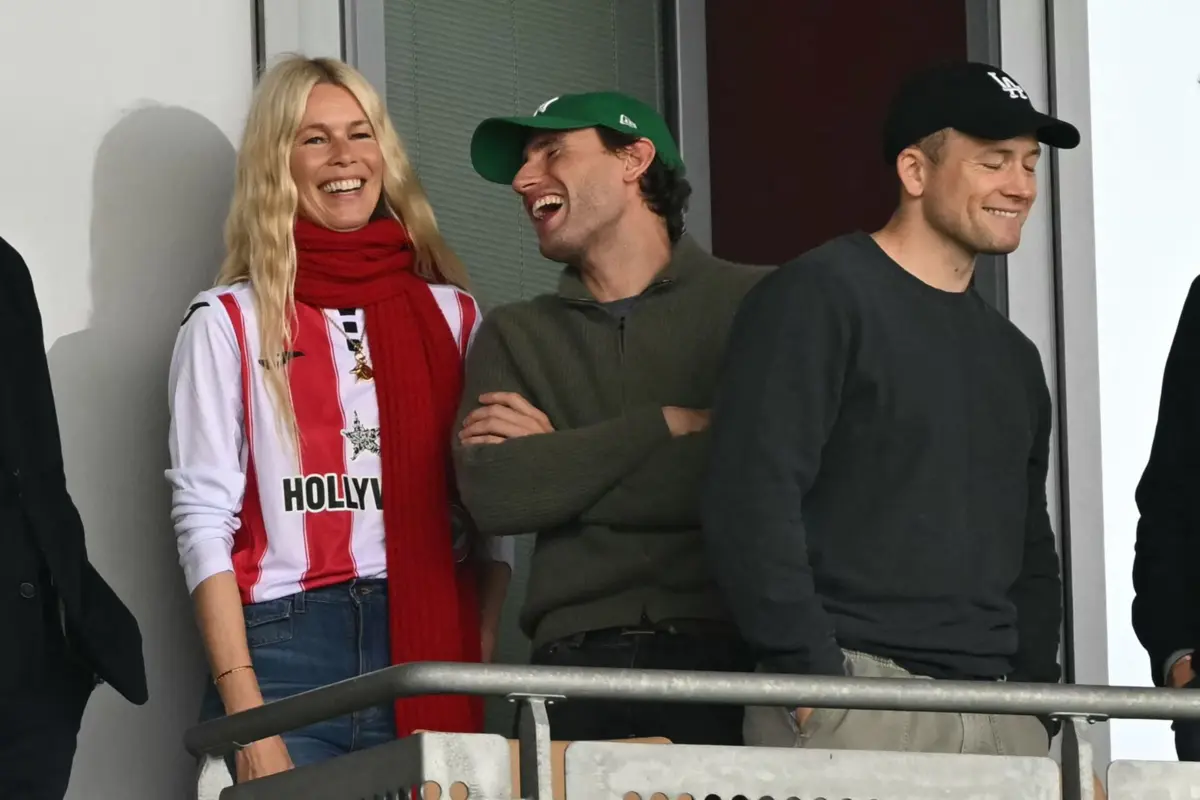 Claudia Schiffer, co-proprietária do Brentford