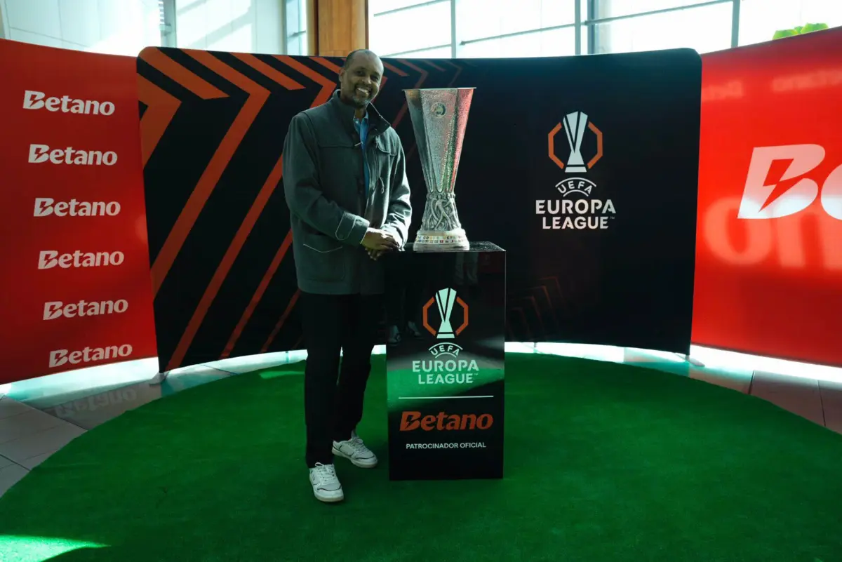 Helton (créditos: D.R.)