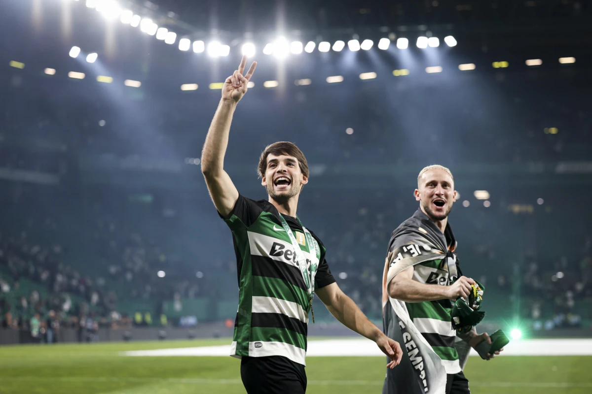 Imagem de contexto do artigo Daniel Bragança: "Este é o Sporting com que sempre sonhei e quero ver"