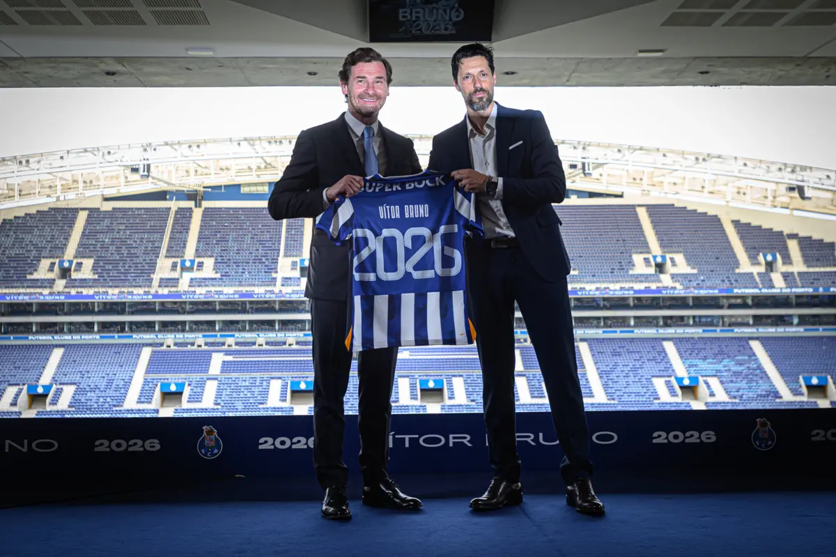 André Villas-Boas e Vítor Bruno (Créditos: Pedro Granadeiro/Global Imagens)