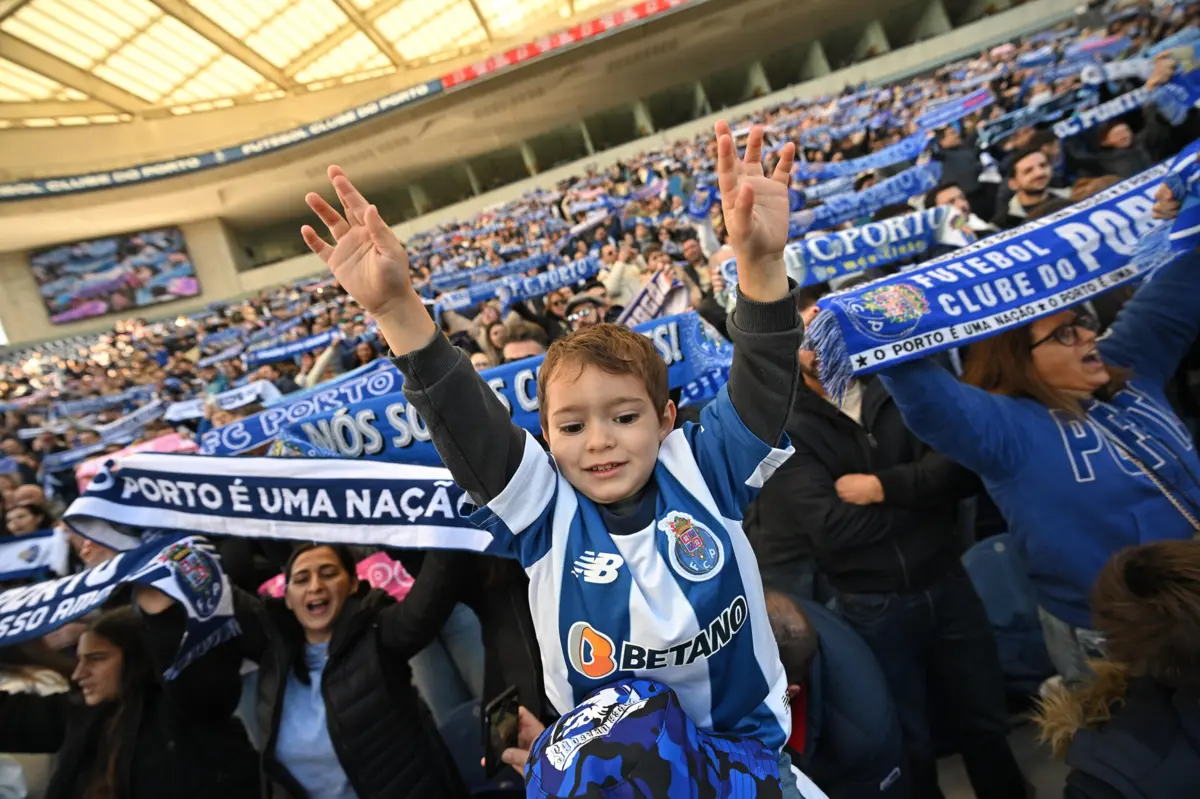 Imagem de contexto do artigo Mais de 30 mil no Dragão: veja as imagens do treino aberto do FC Porto