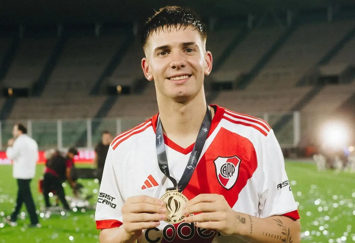 Imagem de contexto do artigo Benfica segue Mastantuono, que tem a cláusula mais alta da Argentina