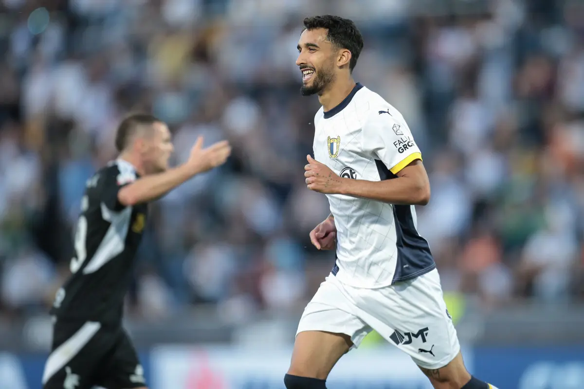 Elisor bisou (Créditos: Lusa)