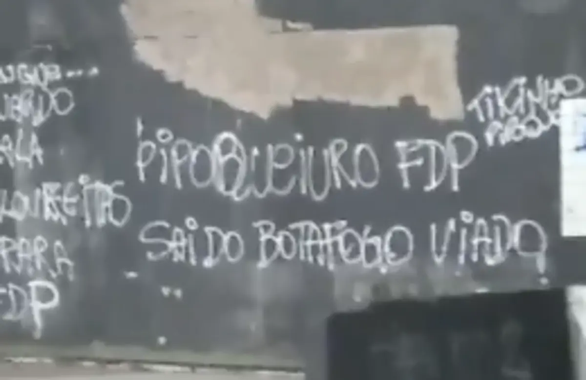 Imagem de contexto do artigo Adeptos do Botafogo chamam "pipoqueiro" a Soares e pedem a saída