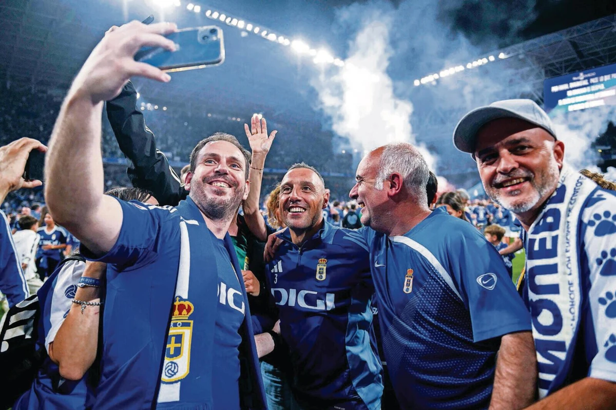 Imagem de contexto do artigo Amor de Cazorla, um hino ao futebol: "Desde que parti com 18 anos..."