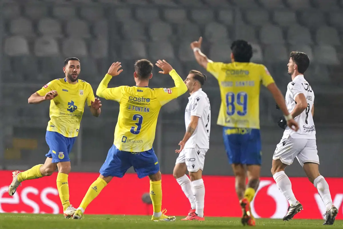 Imagem de contexto do artigo Vitória crítico: "Pior do que não existir videoárbitro é a existência intermitente de um videoárbitro"