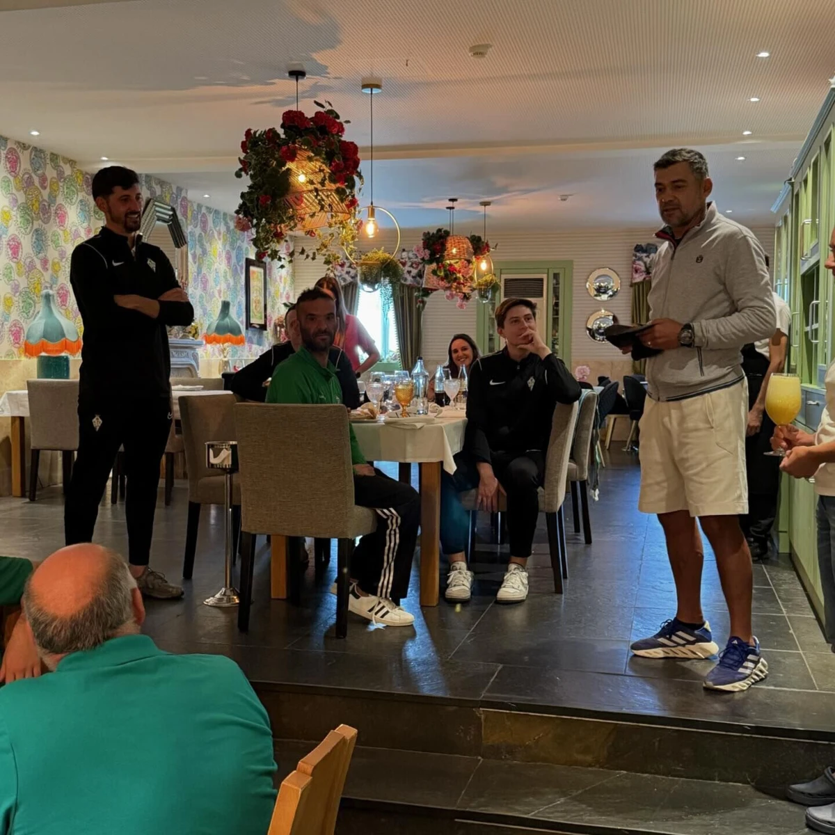 Imagem de contexto do artigo Sérgio Conceição "dá palestra" ao GD Mealhada antes de jogo da Taça AF Aveiro