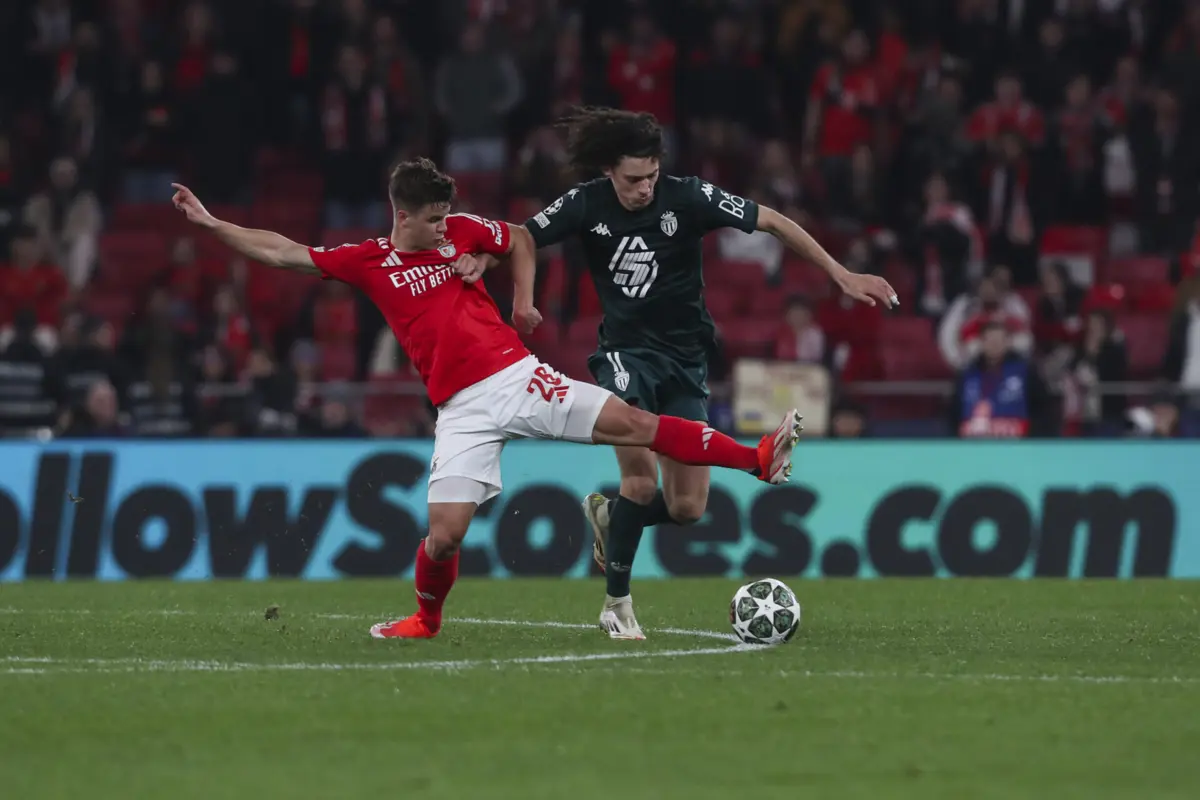 Dahl em ação contra o Mónaco, no play-off (Créditos: Pedro Rocha)