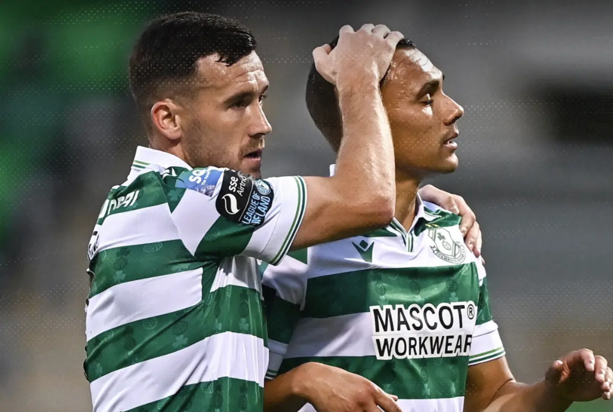 Imagem de contexto do artigo Shamrock Rovers nos "quartos" da Taça da Irlanda antes de visitar Santa Clara