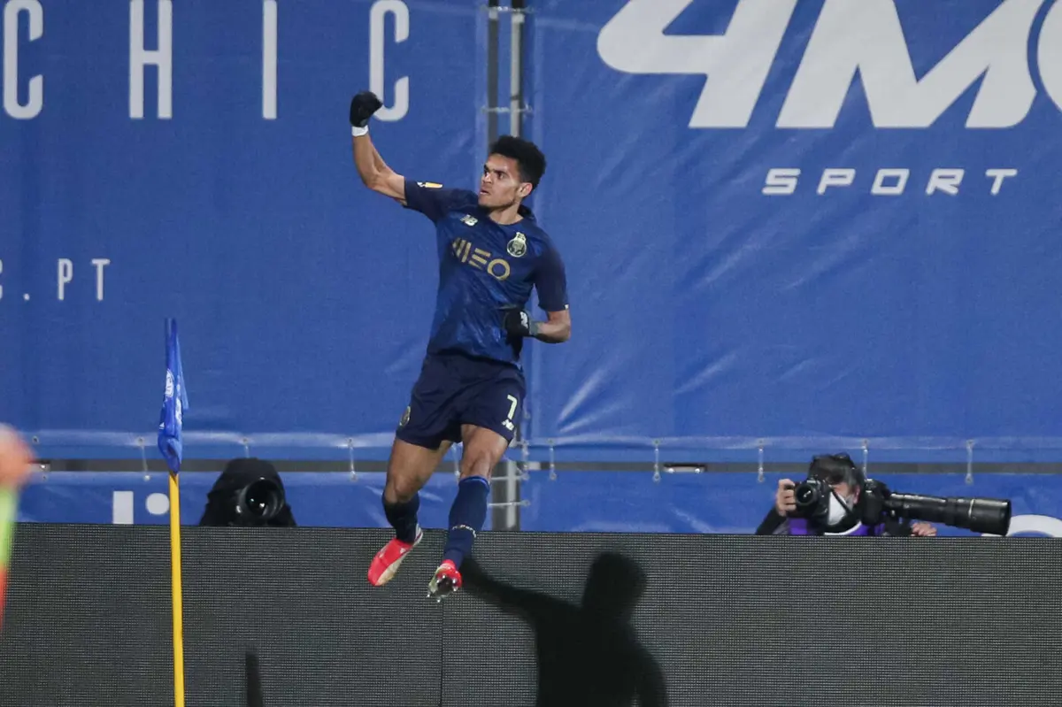 Imagem de contexto do artigo FC Porto garante não ter qualquer dívida por Luis Díaz