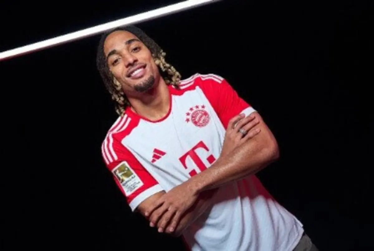 Sacha Boey (créditos: Bayern)