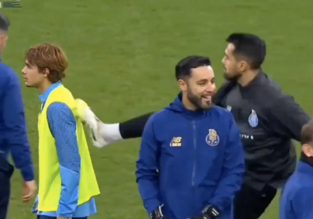 Imagem de contexto do artigo Diogo Costa respondeu à maldade de Rodrigo Mora com outra maldade. Veja aqui