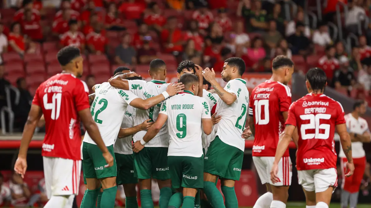 Imagem de contexto do artigo Palmeiras, de Abel Ferreira, vence e assume liderança partilhada no Brasileirão