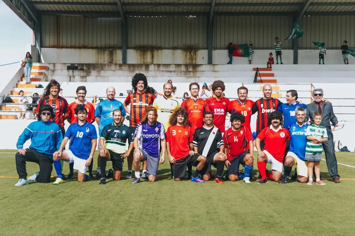 Imagem de contexto do artigo Carnabol traz Cantona, Gazza, Vialli e Bergkamp (entre outros) a Sintra