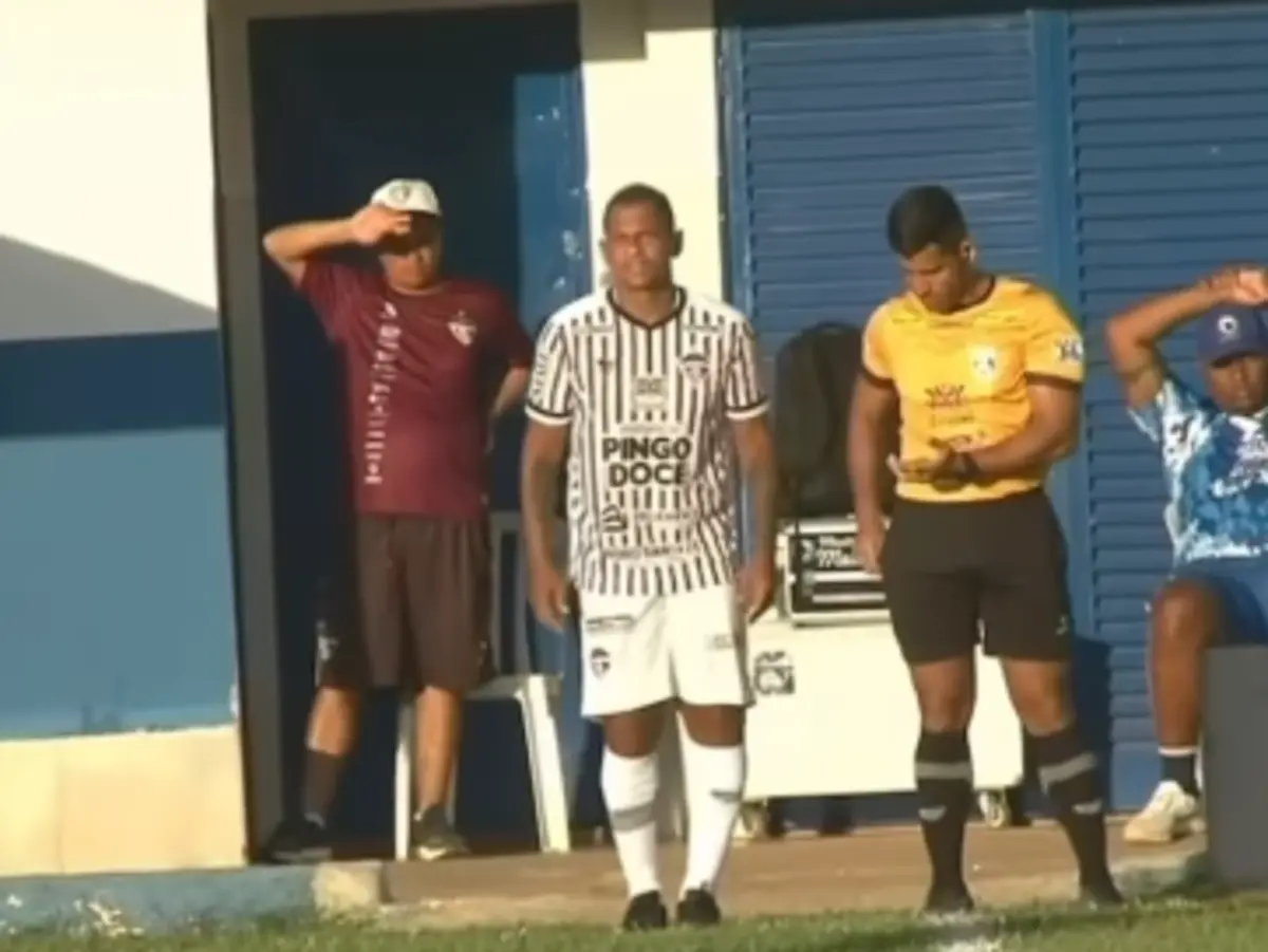 Imagem de contexto do artigo Muito mais leve, ex-FC Porto Walter fez a estreia no novo clube