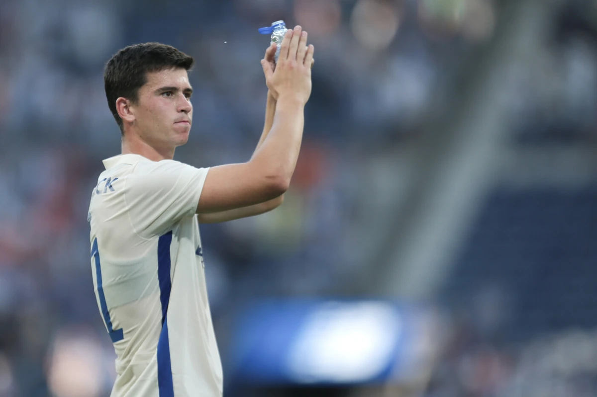 Prpic com a camisola do FC Porto (Créditos: Lusa)