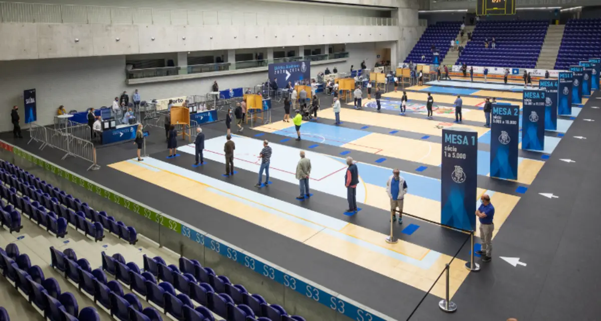 Eleições do FC Porto marcadas para 27 de abril