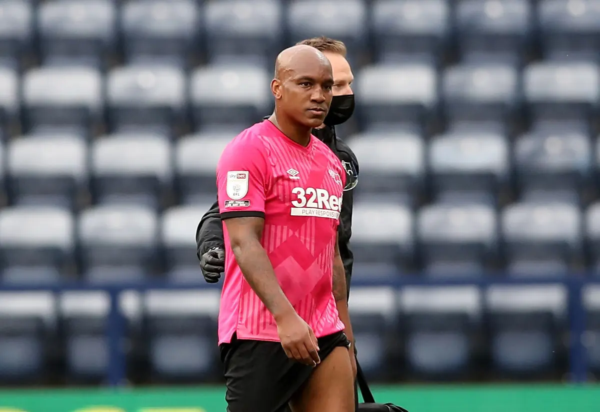 Andre Wisdom em 2021 (créditos: Derby County)