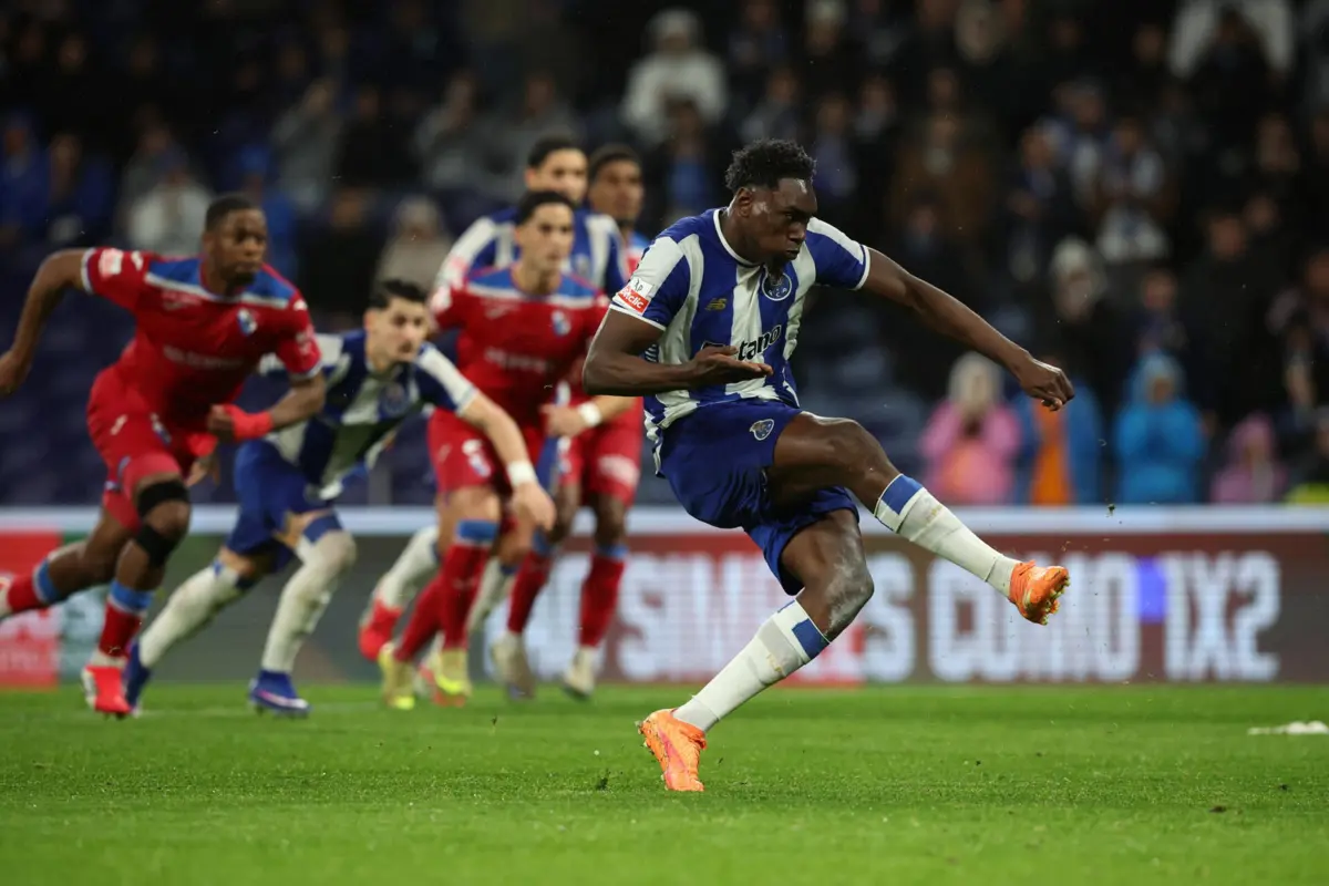 Samu abriu o marcador numa grande penalidade