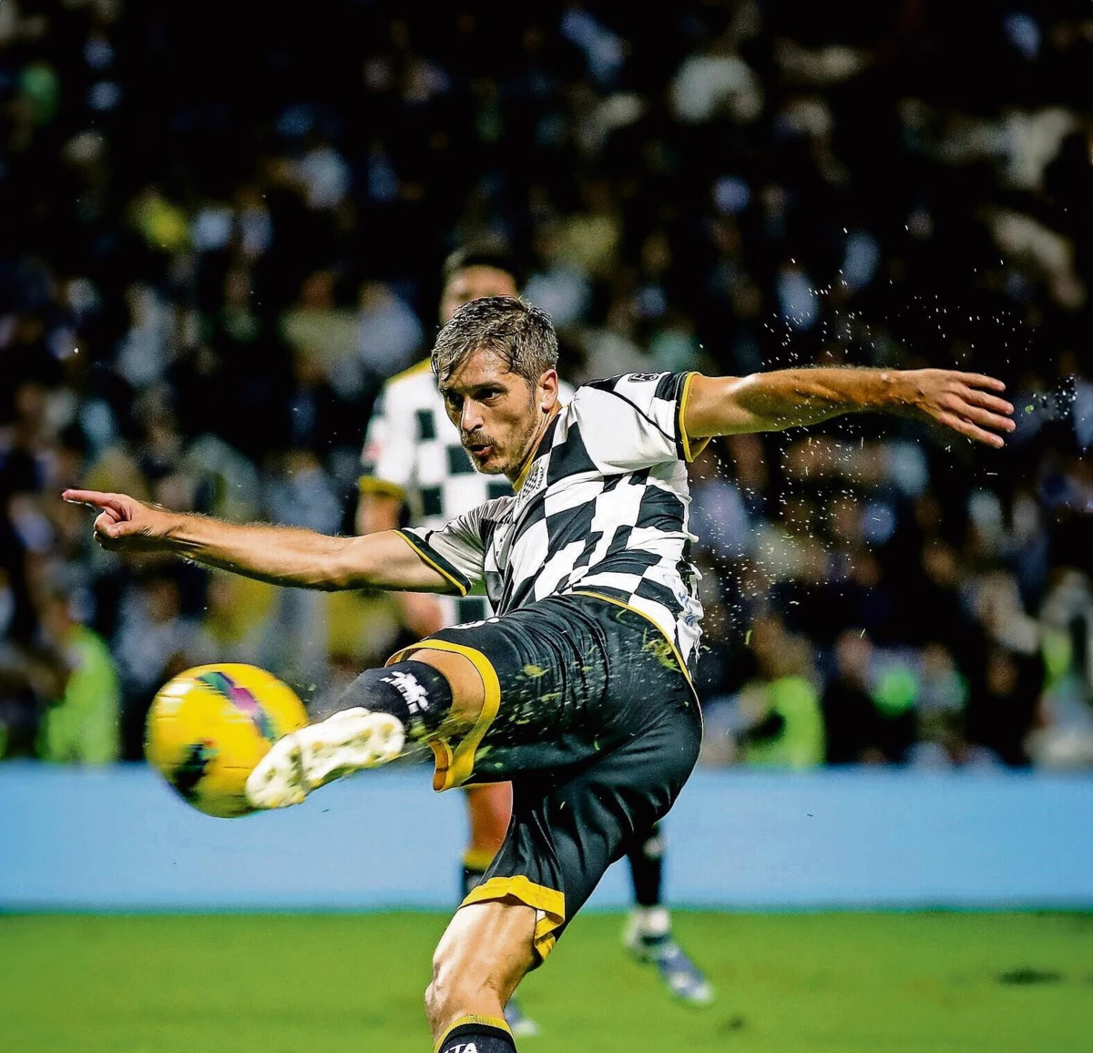 Lateral-esquerdo tem 89 jogos pelo Boavista (créditos: D.R.)