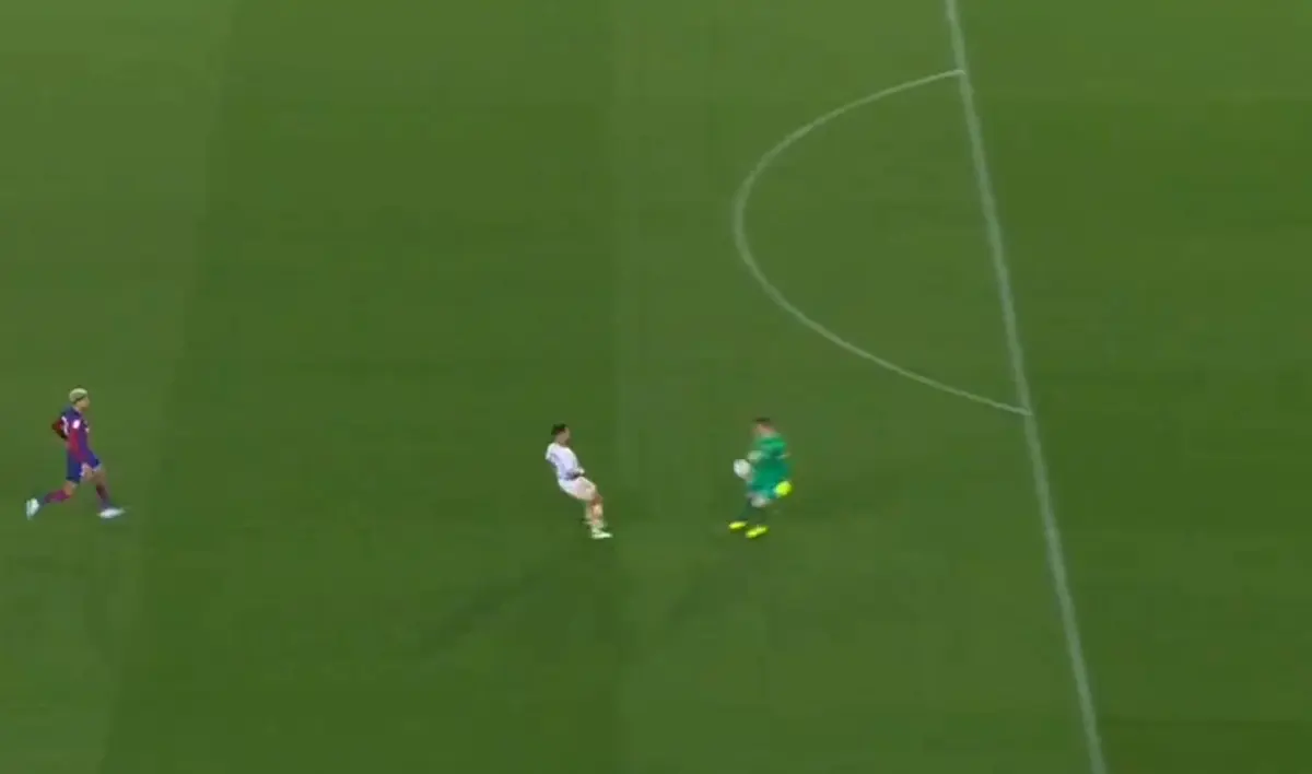 Imagem de contexto do artigo Barcelona-Valência: Ter Stegen "inventou" e deixou a baliza aberta para Hugo Duro