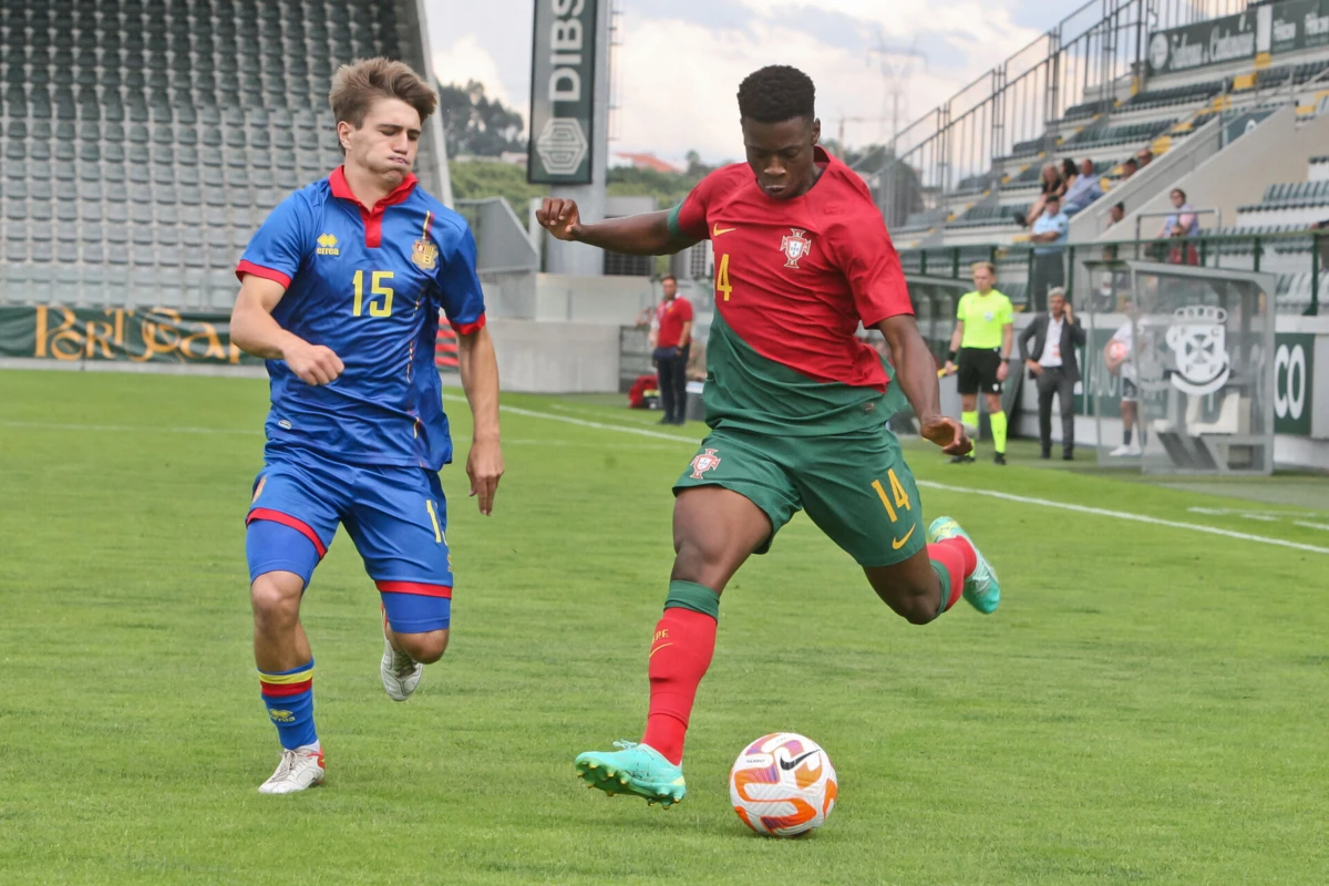 Leonardo Buta é internacional sub-21 por Portugal (Créditos: José Carmo/Global Imgens)