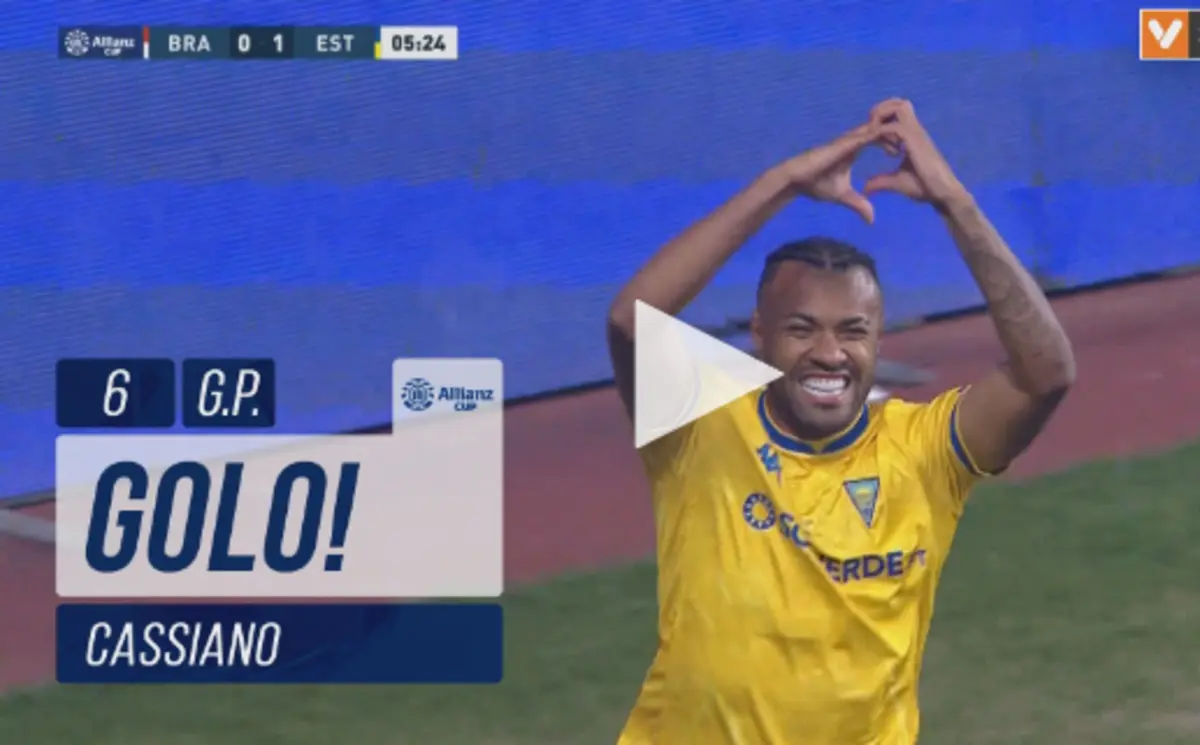 Imagem de contexto do artigo Braga-Estoril: erro de Fonte, VAR, penálti e golo de Cassiano
