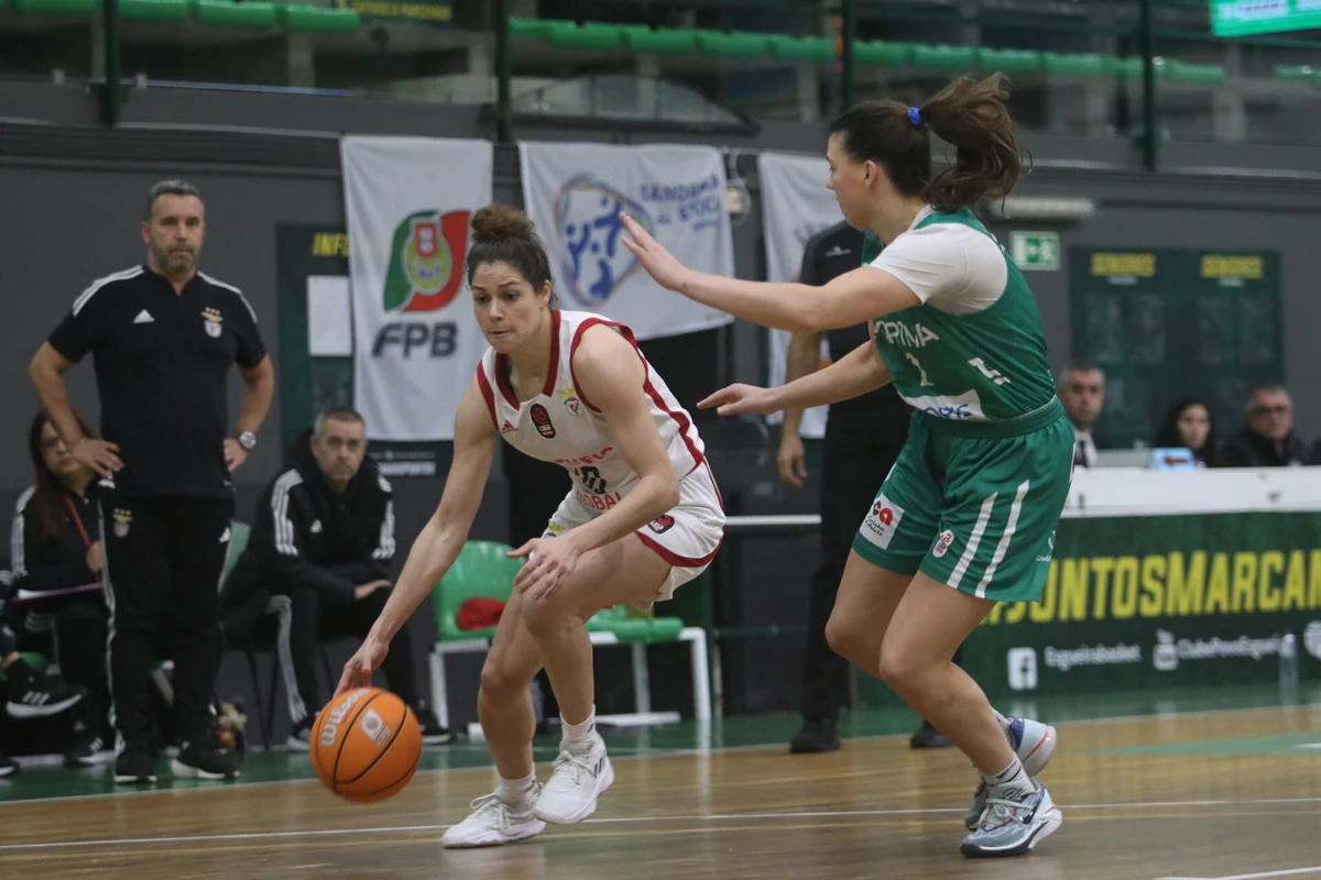 Benfica vence Sportiva e pode chegar ao tri na Taça Federação feminina de basquetebol (créditos: FPB)