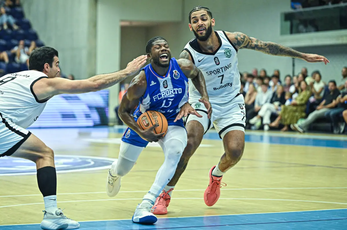 Sporting travou o FC Porto no Dragão Arena