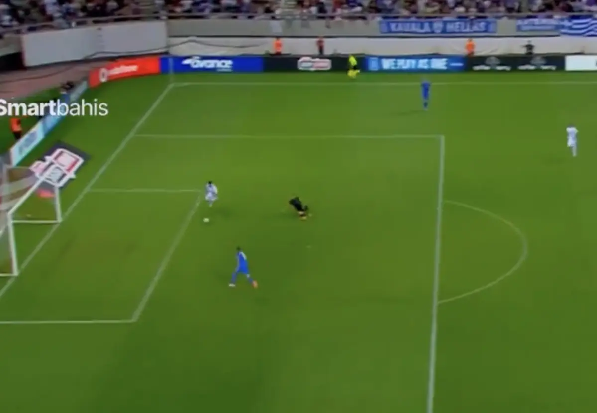 Imagem de contexto do artigo Após interesse do Sporting, Ioannidis bisa pela seleção grega. Veja os golos