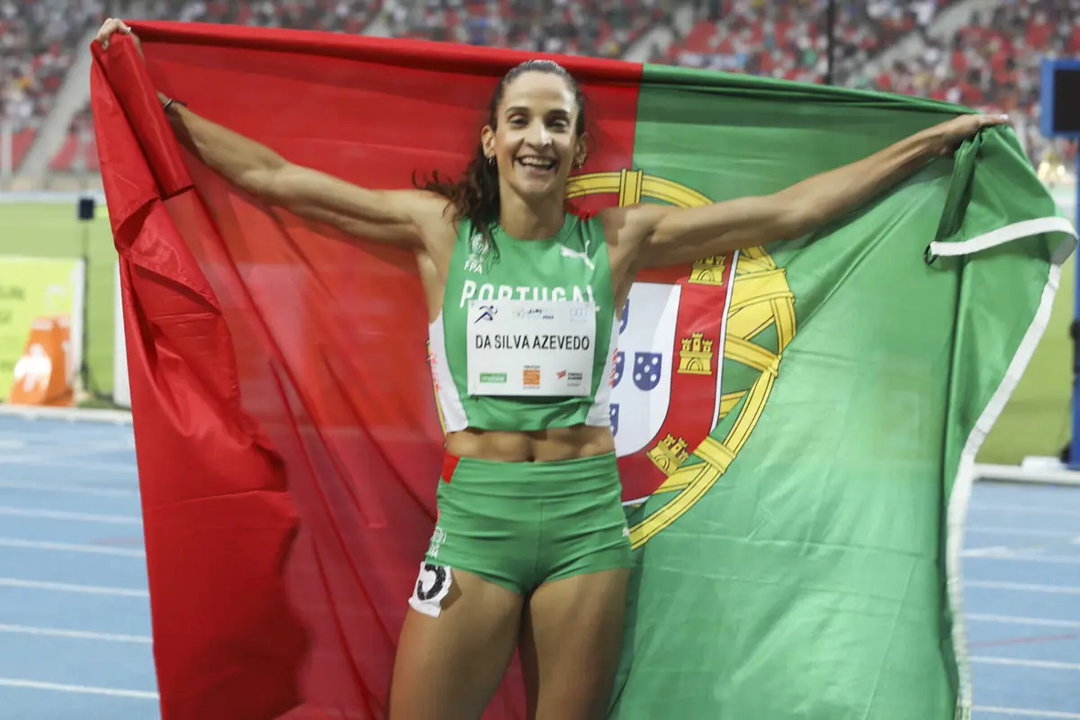 Cátia Azevedo foi ao Cazaquistão bater o recorde de Portugal