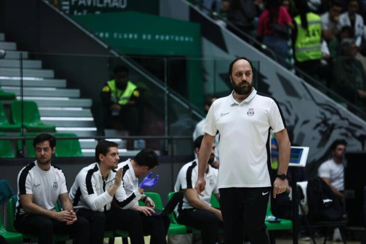 João Coelho, treinador do voleibol masculino do Sporting