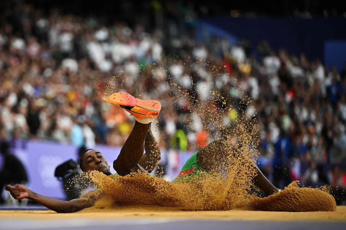 Pedro Pichardo em Paris'2024 (créditos: Ben STANSALL / AFP)