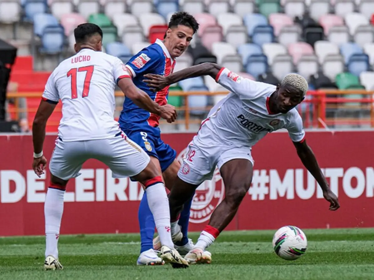 Leiria e Alverca empatam jogo com muitas oportunidades (créditos: Liga)